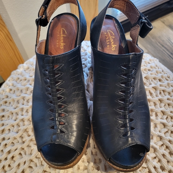 Clarks Briatta Key slingback block heels - Picture 2 of 9